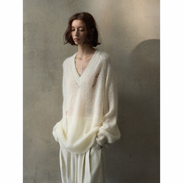 Jersey holgado informal de primavera con cuello en V de mohair y rebabas huecas M8262 